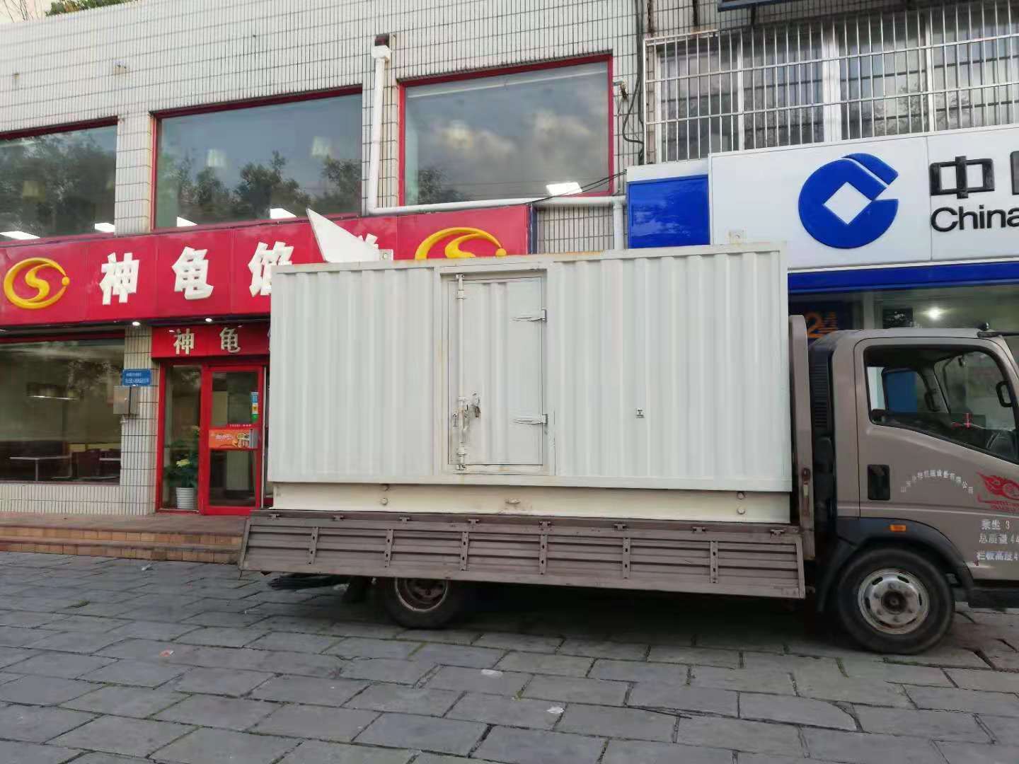 高埗镇出租发电机-柴油发电机组错误的启动方式