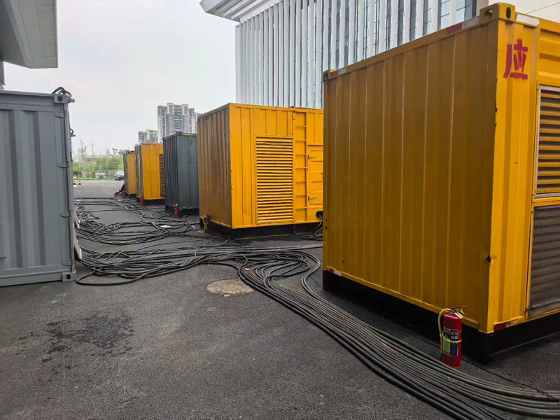 高埗镇柴油发电机组冬季保养有哪些注意事项？